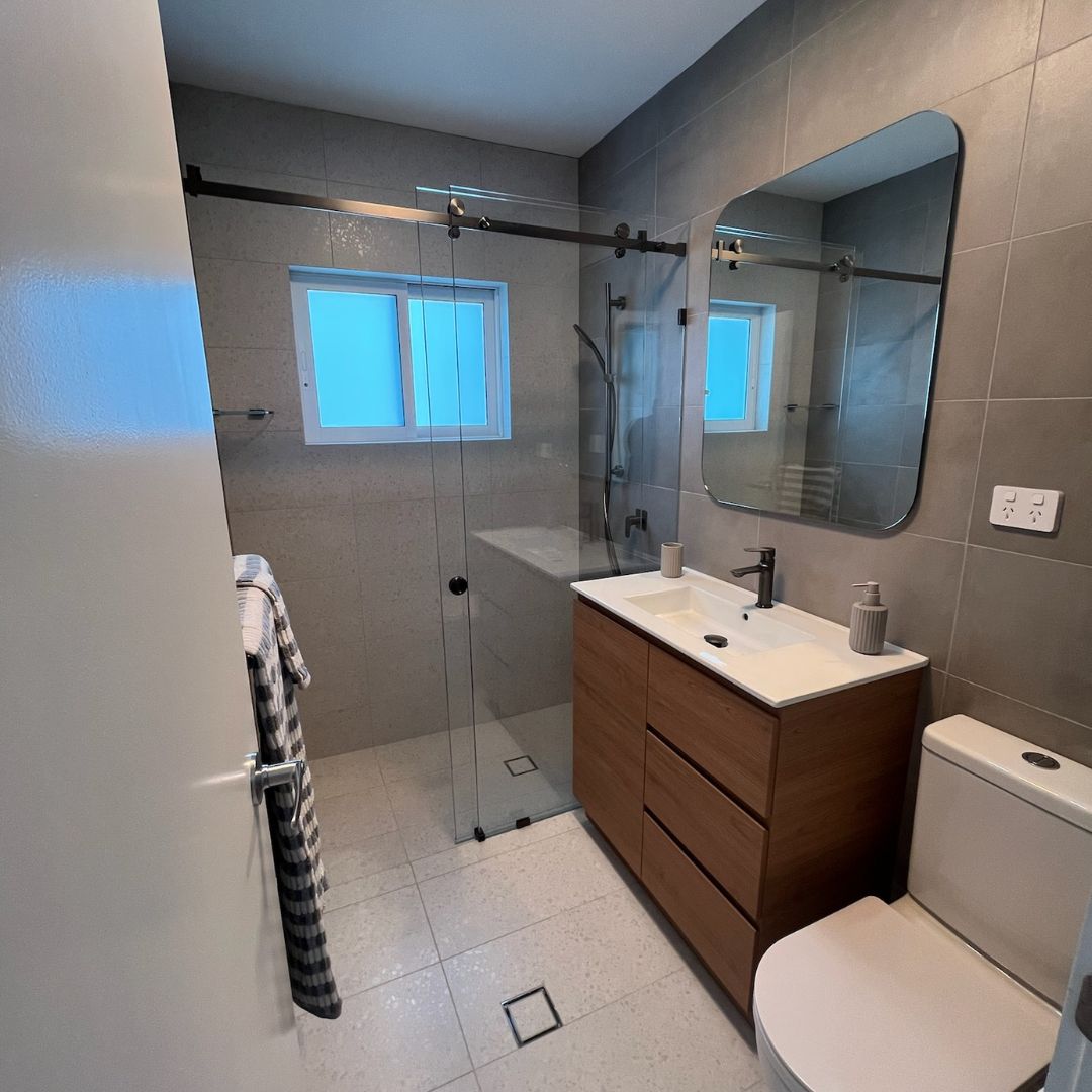 bathroom1 bathroom1