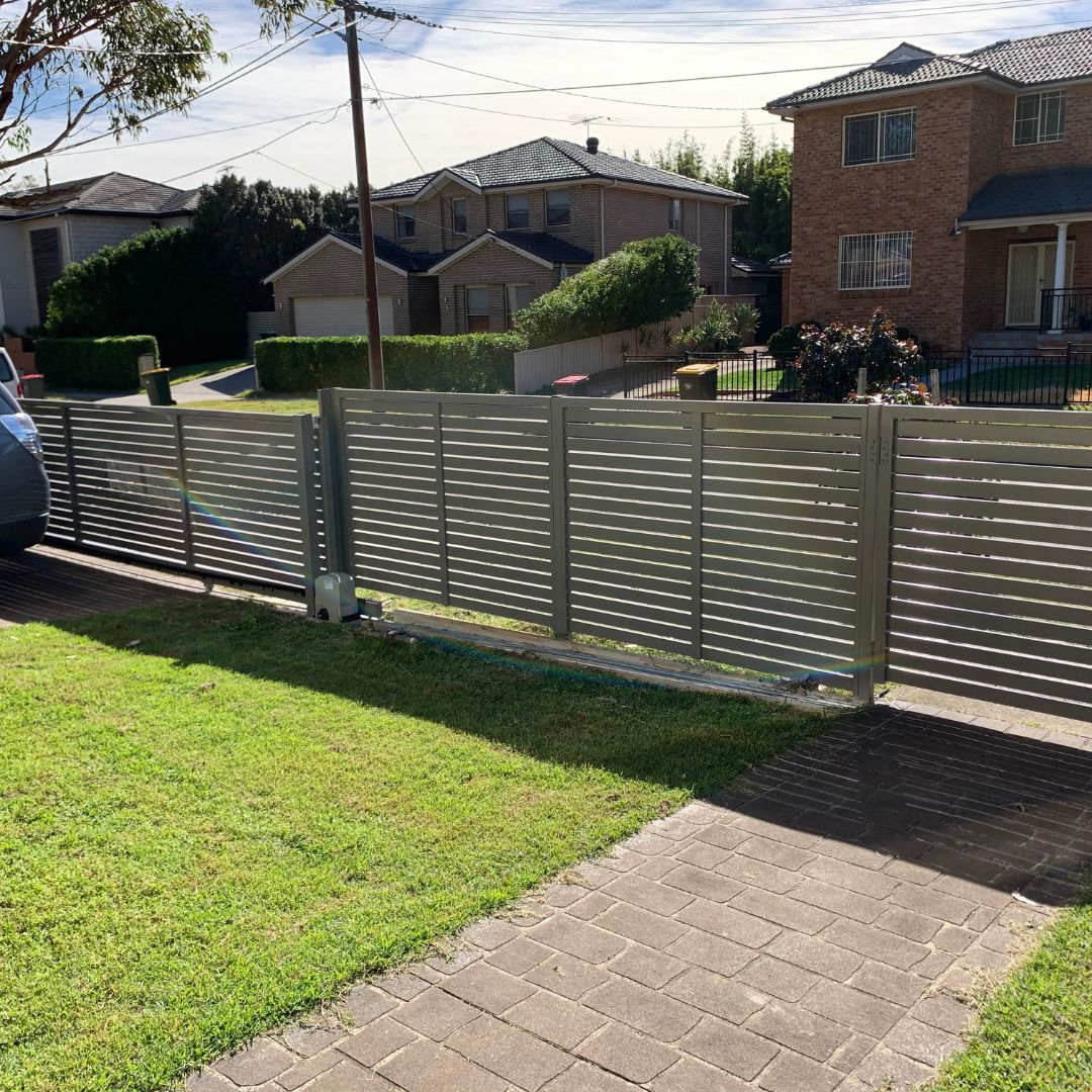 fence1 fence1